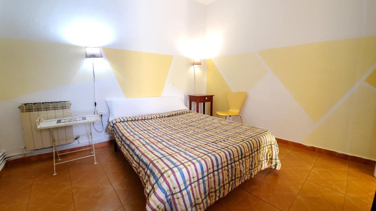 Hostal Martes Caceres Plaza Mayor - Tercer Piso Sin Ascensor Екстериор снимка
